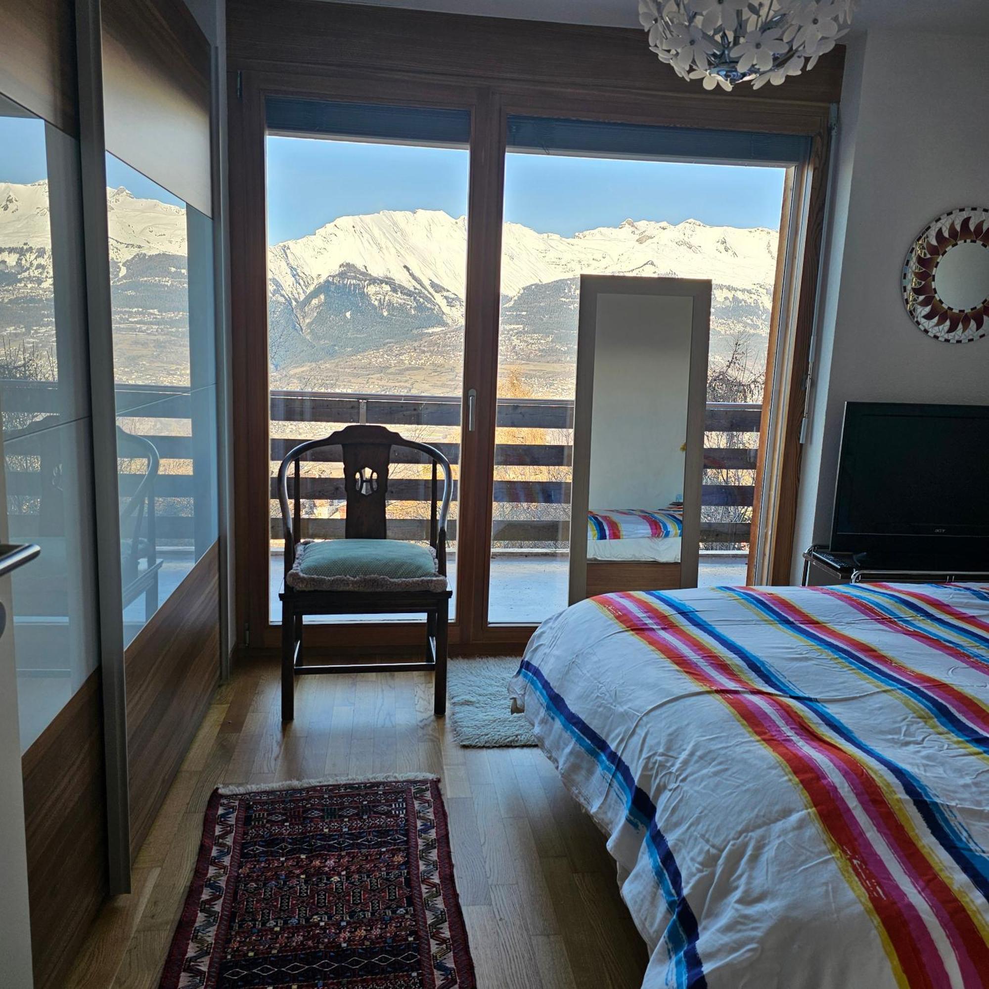 Appartement Meuble A Louer A Nax Exterior foto